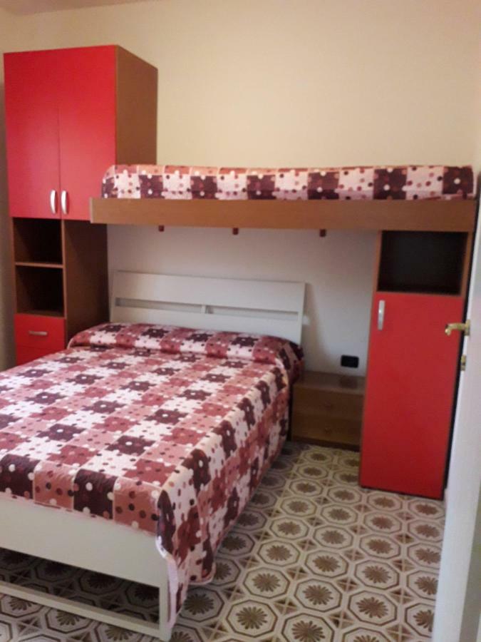 Appartamento Al Mare Lorella Sottomarina Eksteriør billede