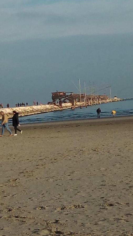 Appartamento Al Mare Lorella Sottomarina Eksteriør billede