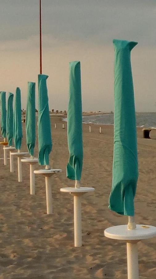 Appartamento Al Mare Lorella Sottomarina Eksteriør billede