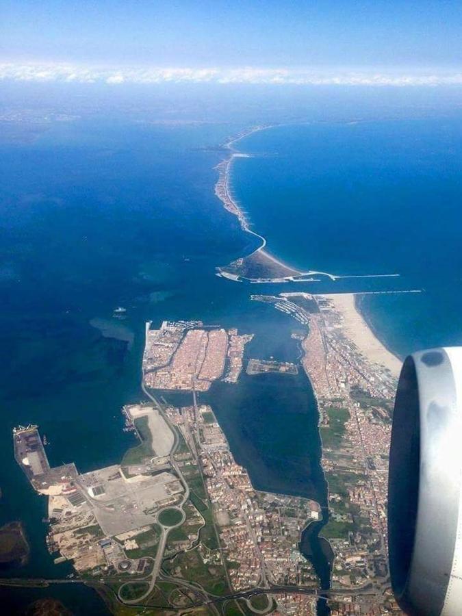 Appartamento Al Mare Lorella Sottomarina Eksteriør billede